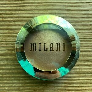 New Sealed Milani Champagne D'Oro Baked Highlighter